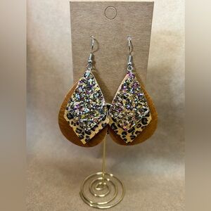 #442 | Triple Tier Layer Glitter Dangle Earrings